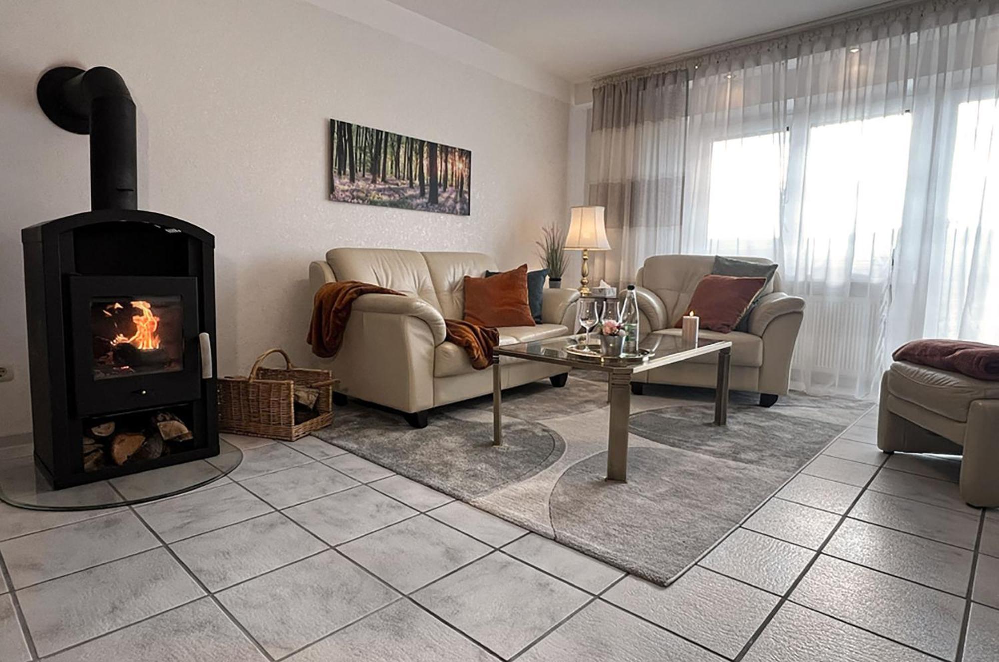 Ferienwohnung Goodtimes Hausen Uber Aar Exteriér fotografie